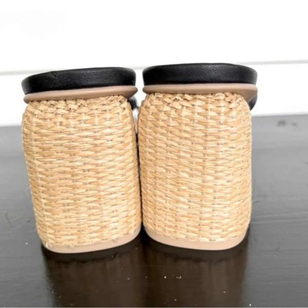 Dolce Vita Natie Leather Minimalist Mule
Sandal Straw Block Heels - Picture 2 of 4